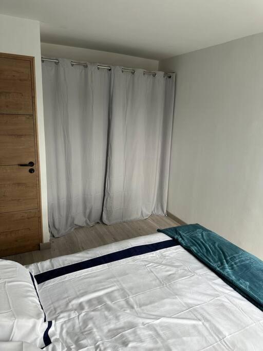 Appart 4 Pers Plage Vue Mer Calais Eksteriør bilde